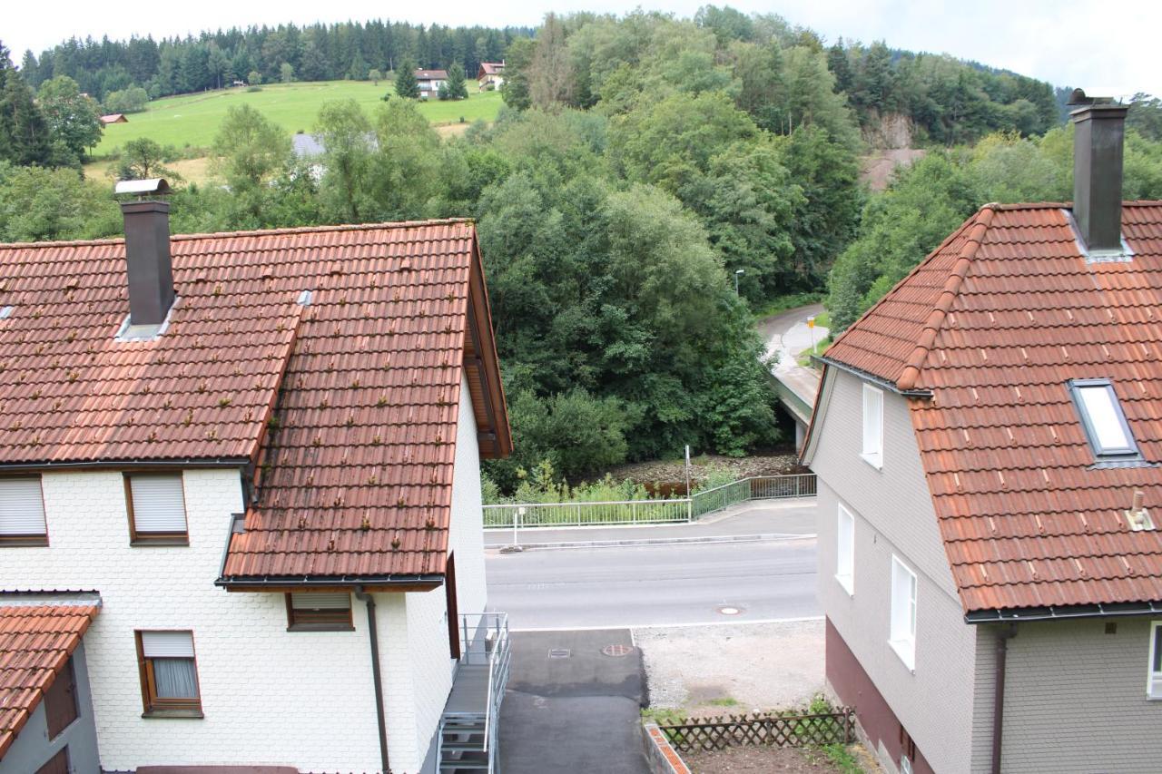 באיירסברון Ferienhaus Rauhfelsen מראה חיצוני תמונה